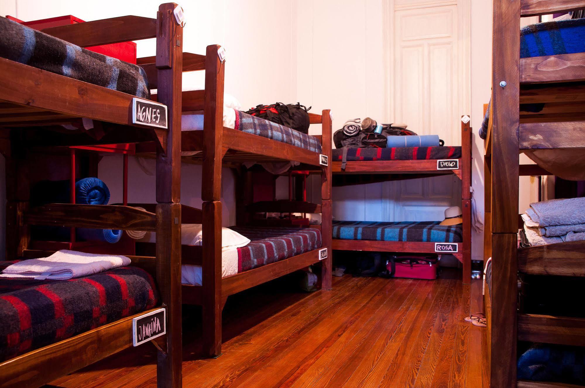Blanes Hostel Montevideo Buitenkant foto