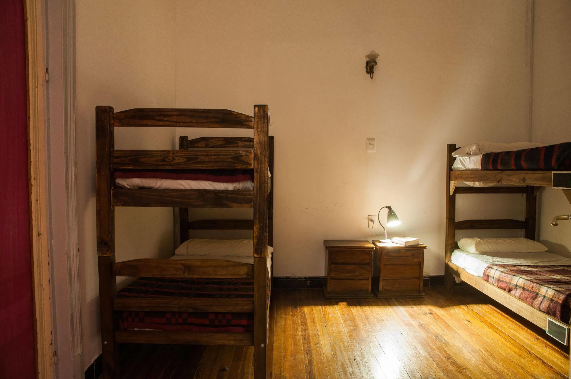 Blanes Hostel Montevideo Buitenkant foto