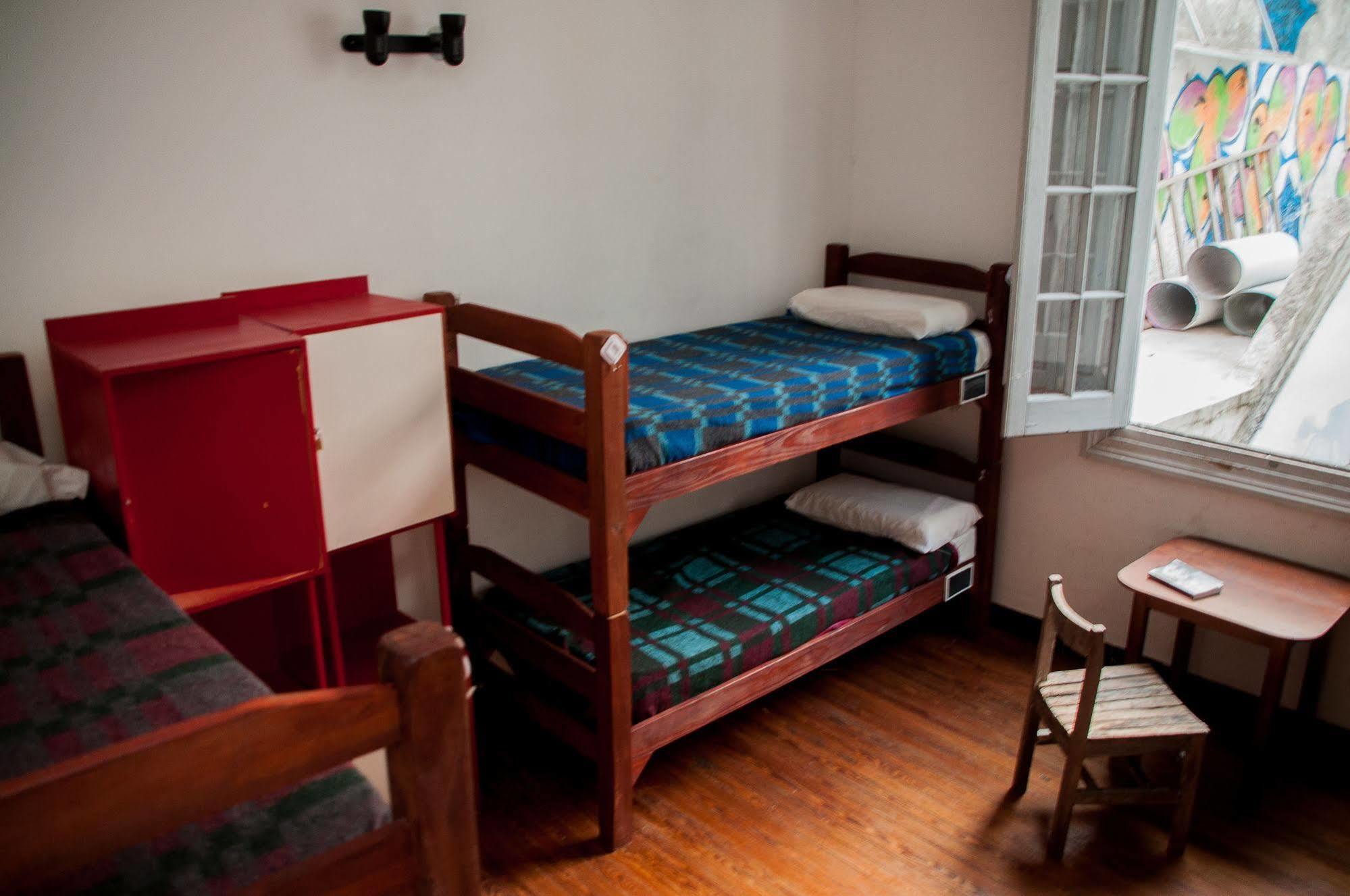 Blanes Hostel Montevideo Buitenkant foto